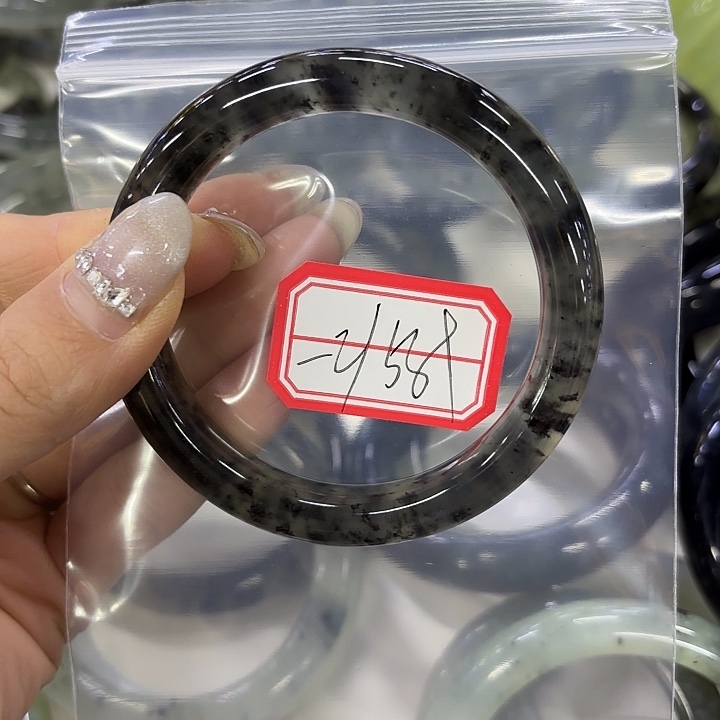 十***睡蛇纹石玉未镶嵌手镯