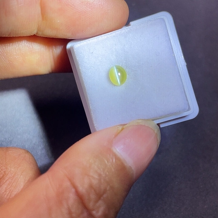 金绿宝石裸石0.67ct金绿宝石