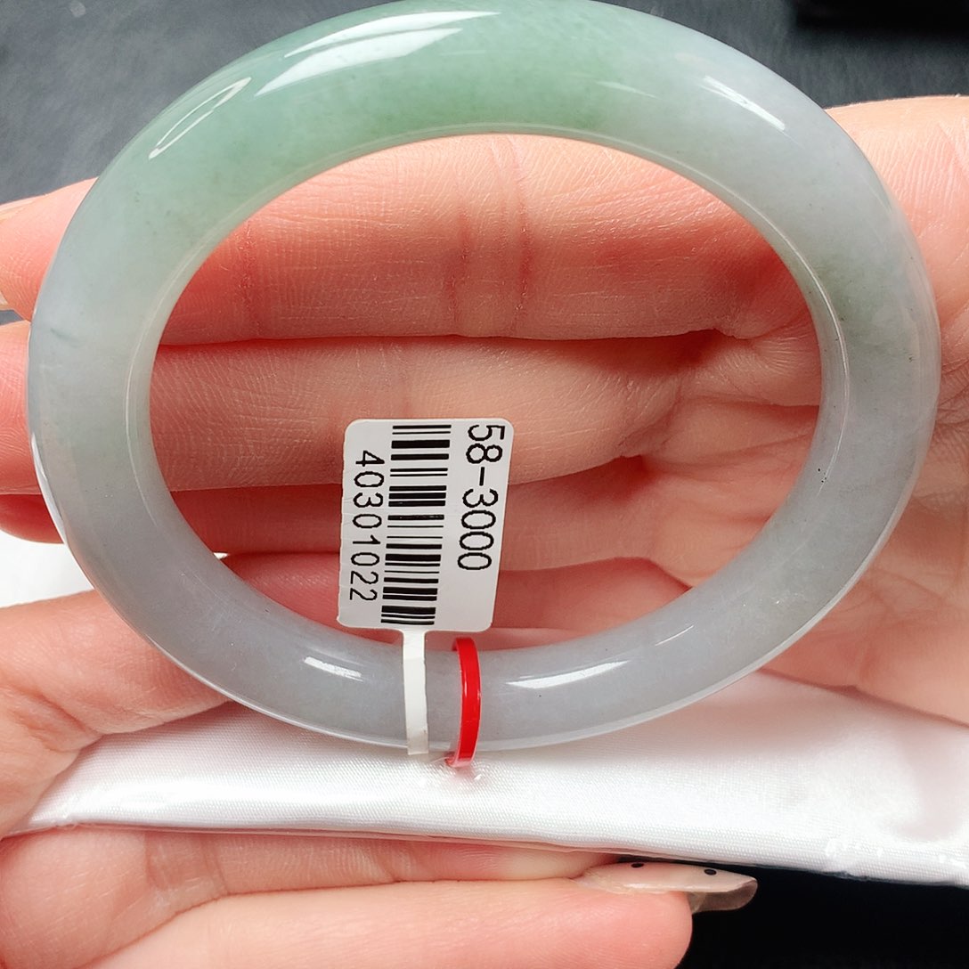 翡翠手镯未镶嵌冰胶半山水圆条58圈口 13号