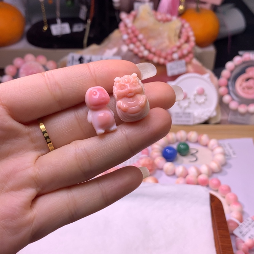 【闪购商品】查罗石颈饰合金福利编号40