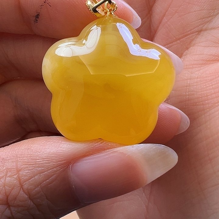 未镶嵌蜜蜡珠宝奇石