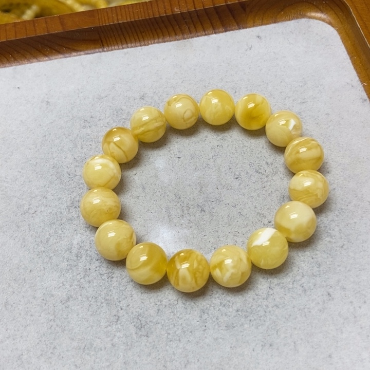 蜜蜡未镶嵌裸石手串