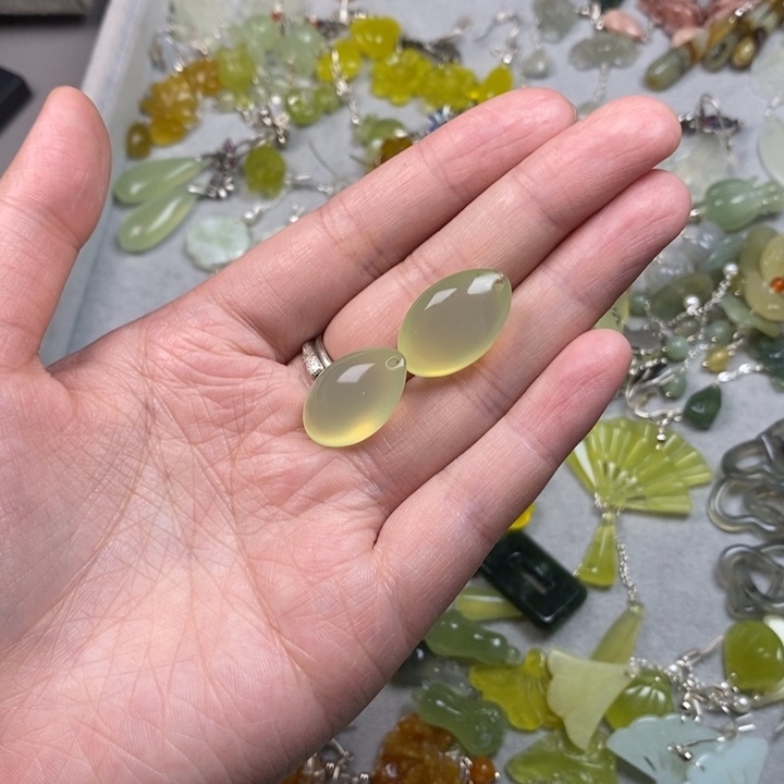 蛇纹石玉未镶嵌挂件耳饰耳环项链