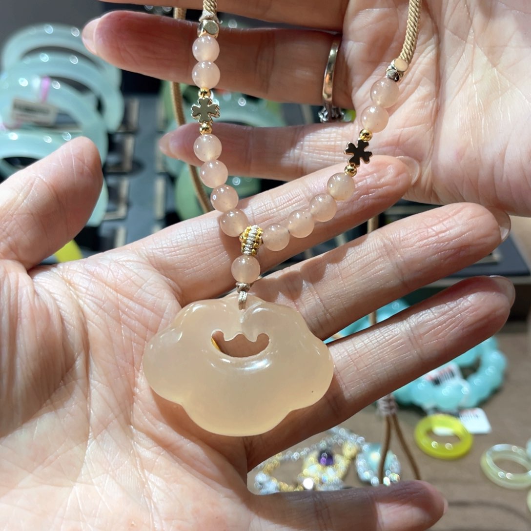 岫玉手镯未镶嵌手镯