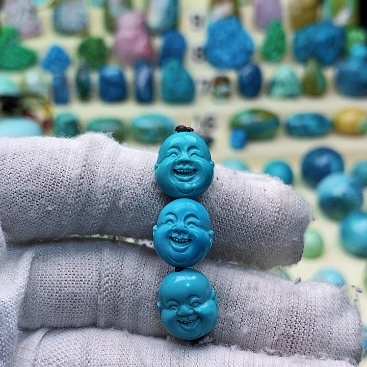 绿松石配饰未镶嵌