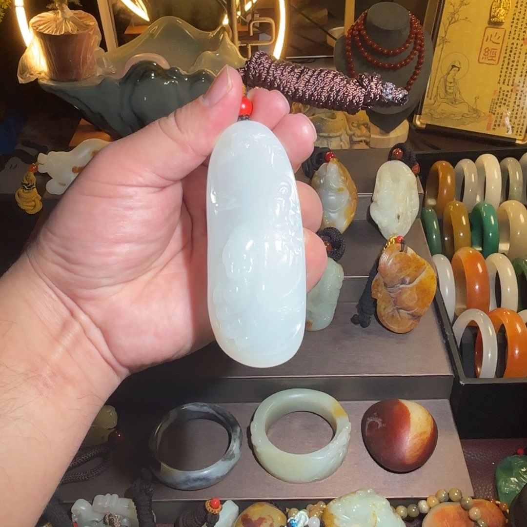 和田玉（糖玉）未镶嵌手链