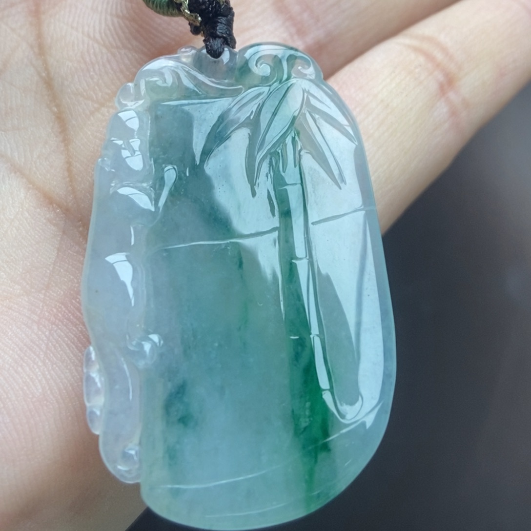 翡翠未镶嵌颈饰吊坠27