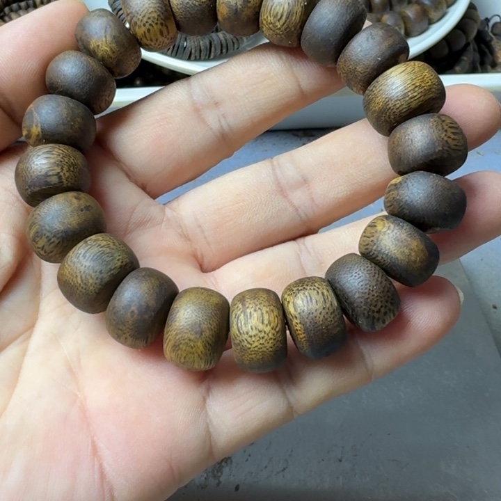 沉香手串垂*客乌身手串16克加
