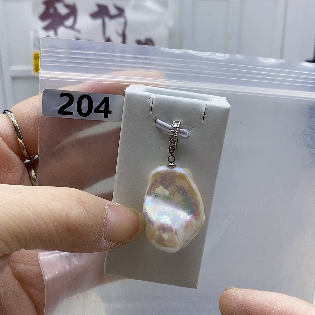 颈饰合金淡水珍珠