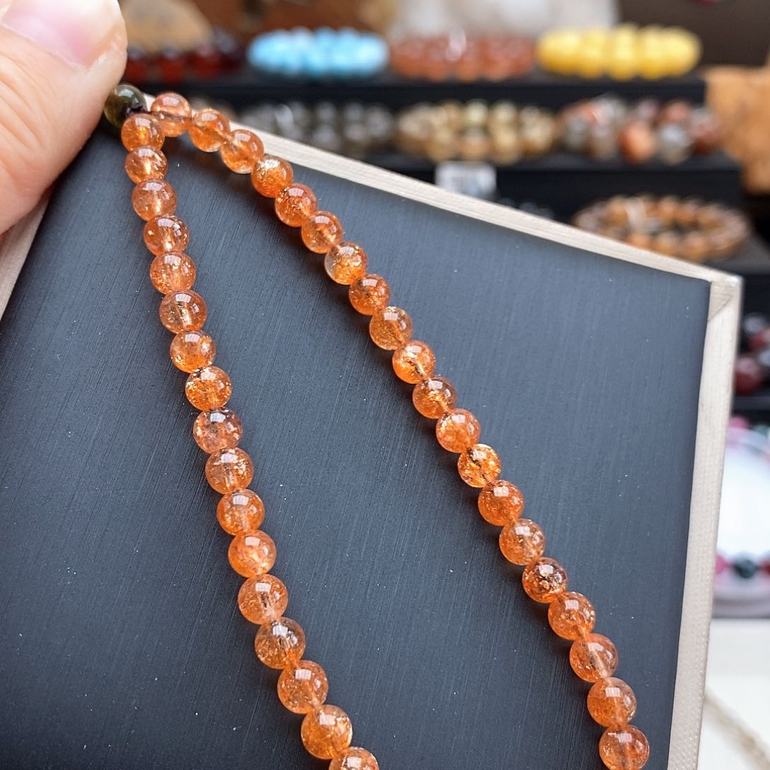 未镶嵌手链日光石