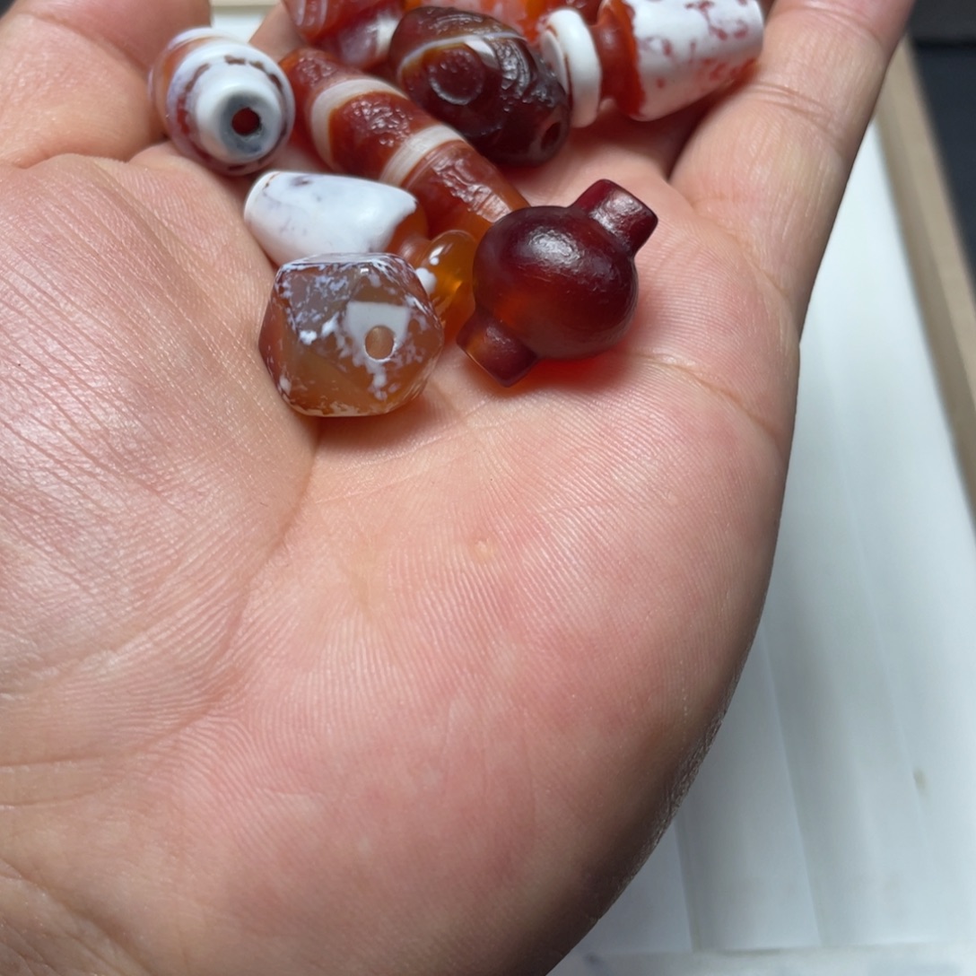 ****7玛瑙/玉髓合金珠宝奇石