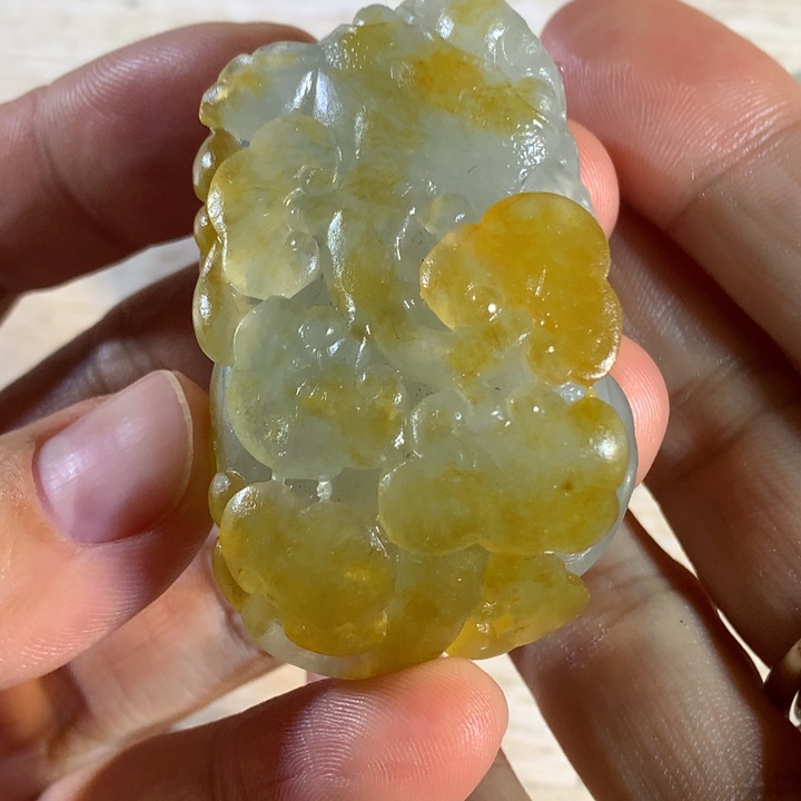 翡翠未镶嵌挂件天然翡翠貔貅