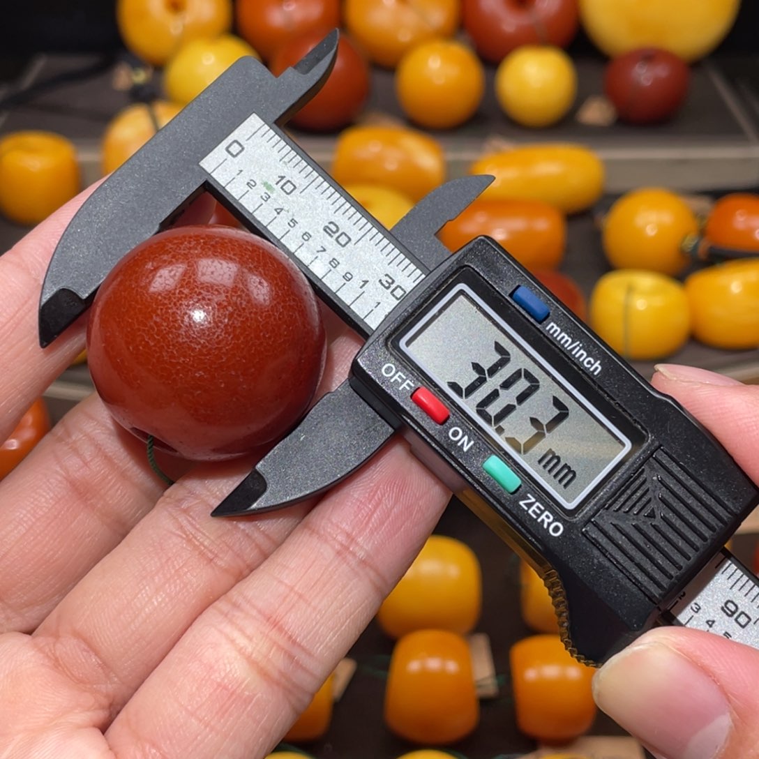 【闪购商品】琥珀裸石未镶嵌珠子