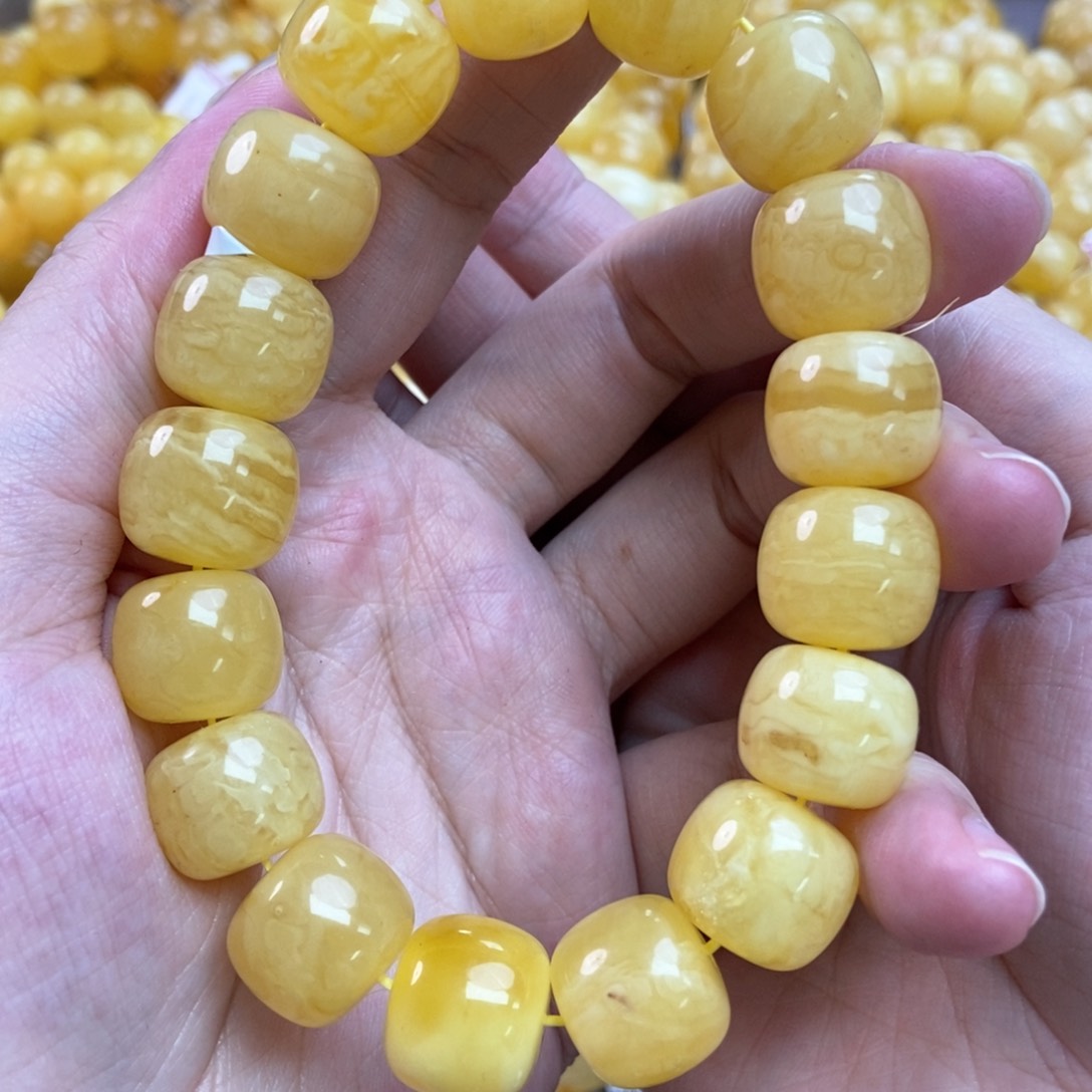 蜜蜡珠宝奇石未镶嵌