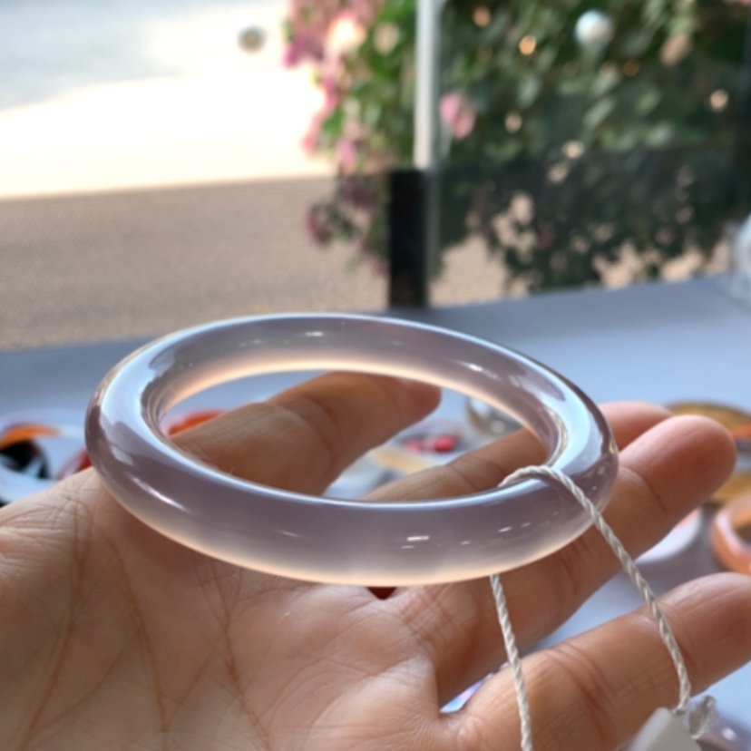 【闪购商品】手镯玛瑙/玉髓未镶嵌最**光