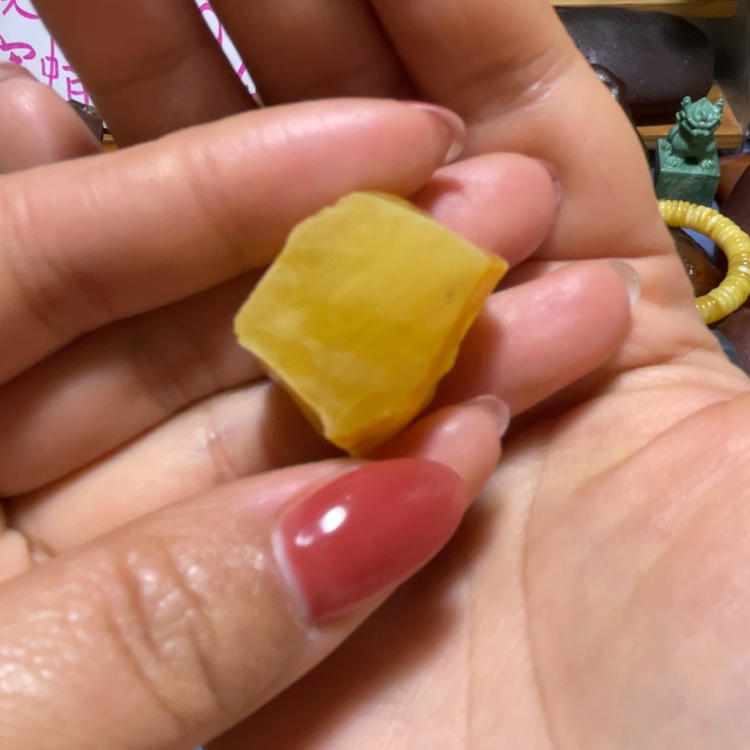 定制琥珀未镶嵌该****基原石