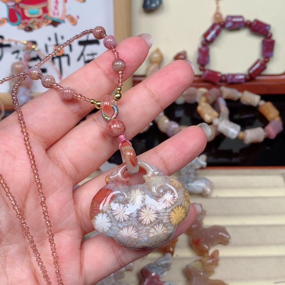 幸***星硅化玉珊瑚玉未镶嵌