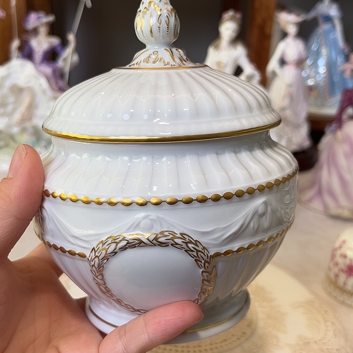 杯欧洲中古瓷器摆件