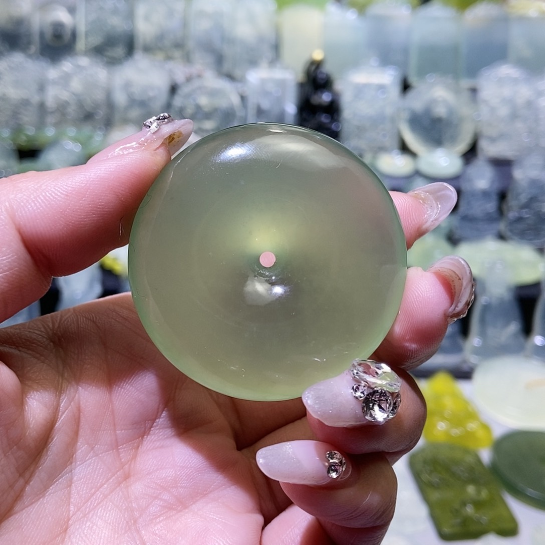 岫玉吊坠未镶嵌吊坠