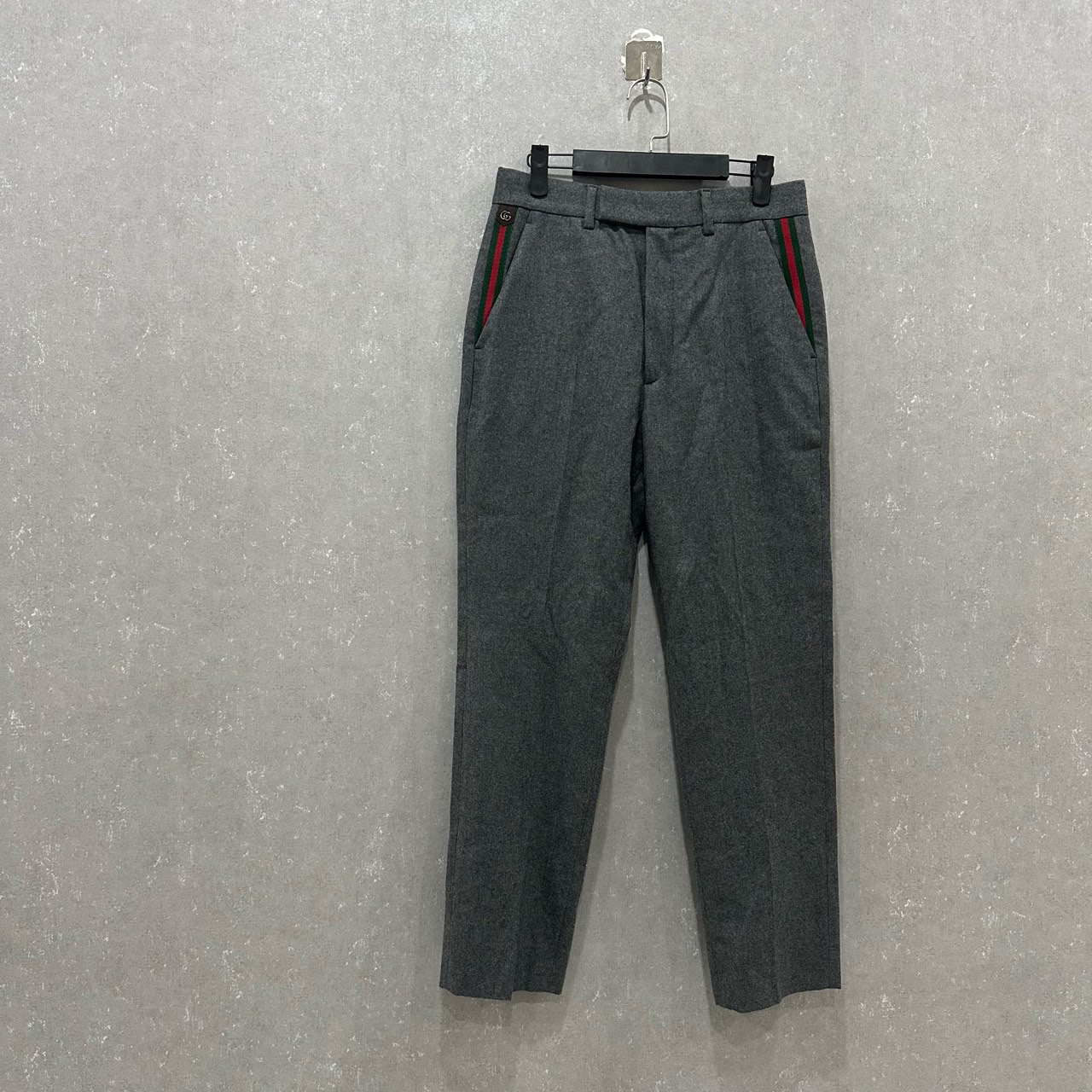 99新 GUCCI/古驰 纯色微标条纹拼接微章休闲裤44码/003542