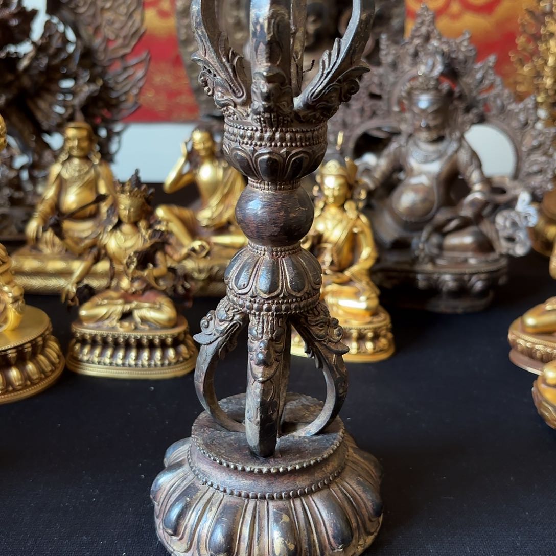 金刚杵藏佛黄铜摆件