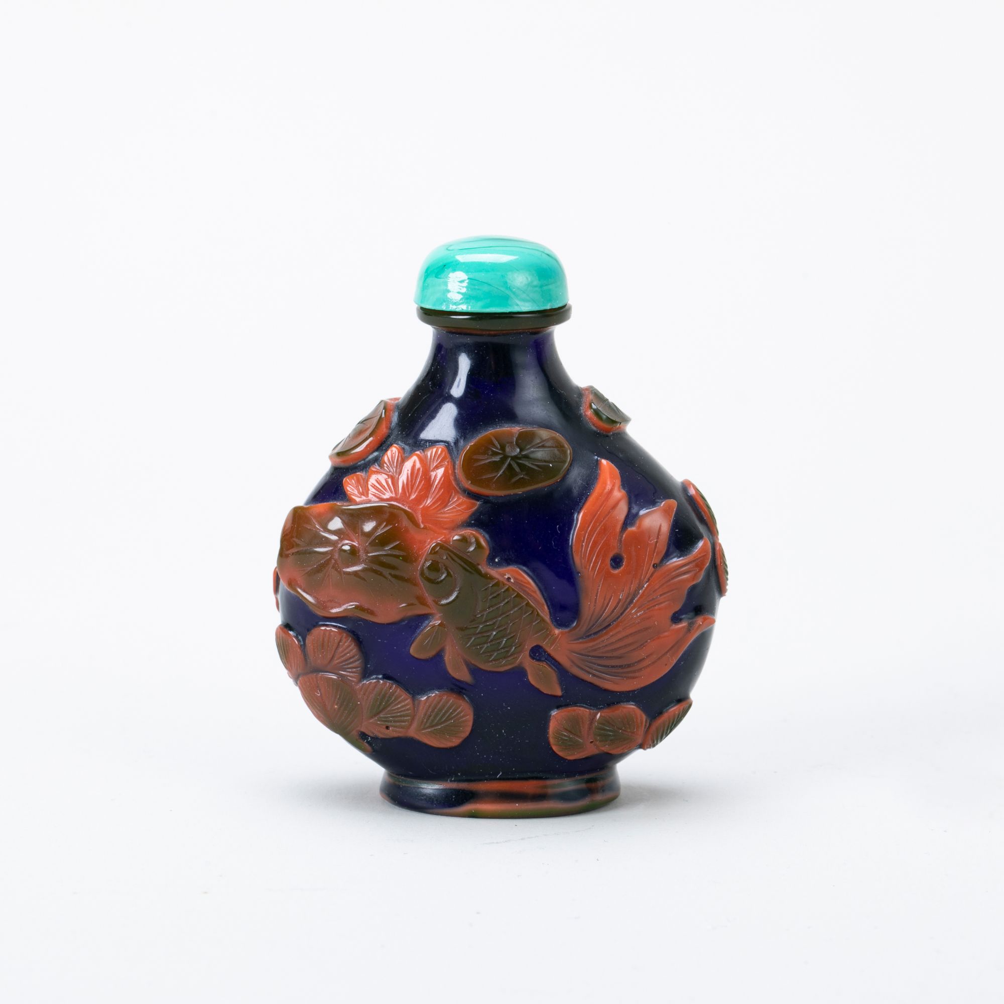 【拍卖】17、套料莲池金鱼鼻烟壶