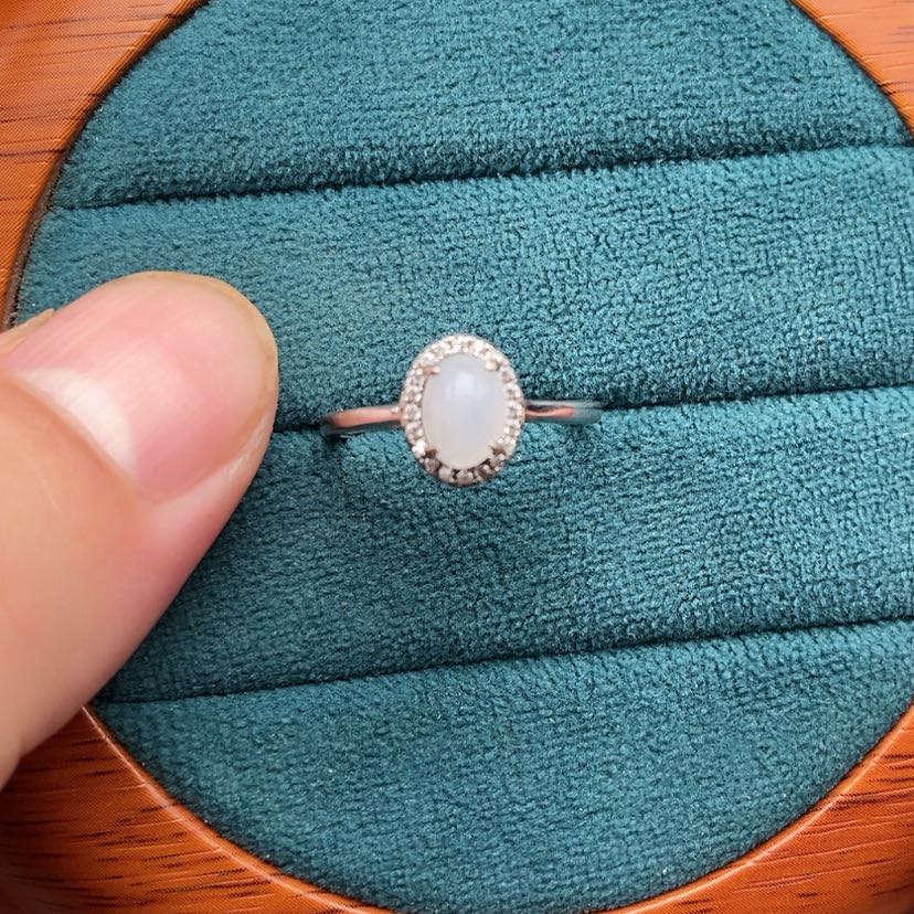 【闪购商品】银S925镶嵌戒指翡翠
