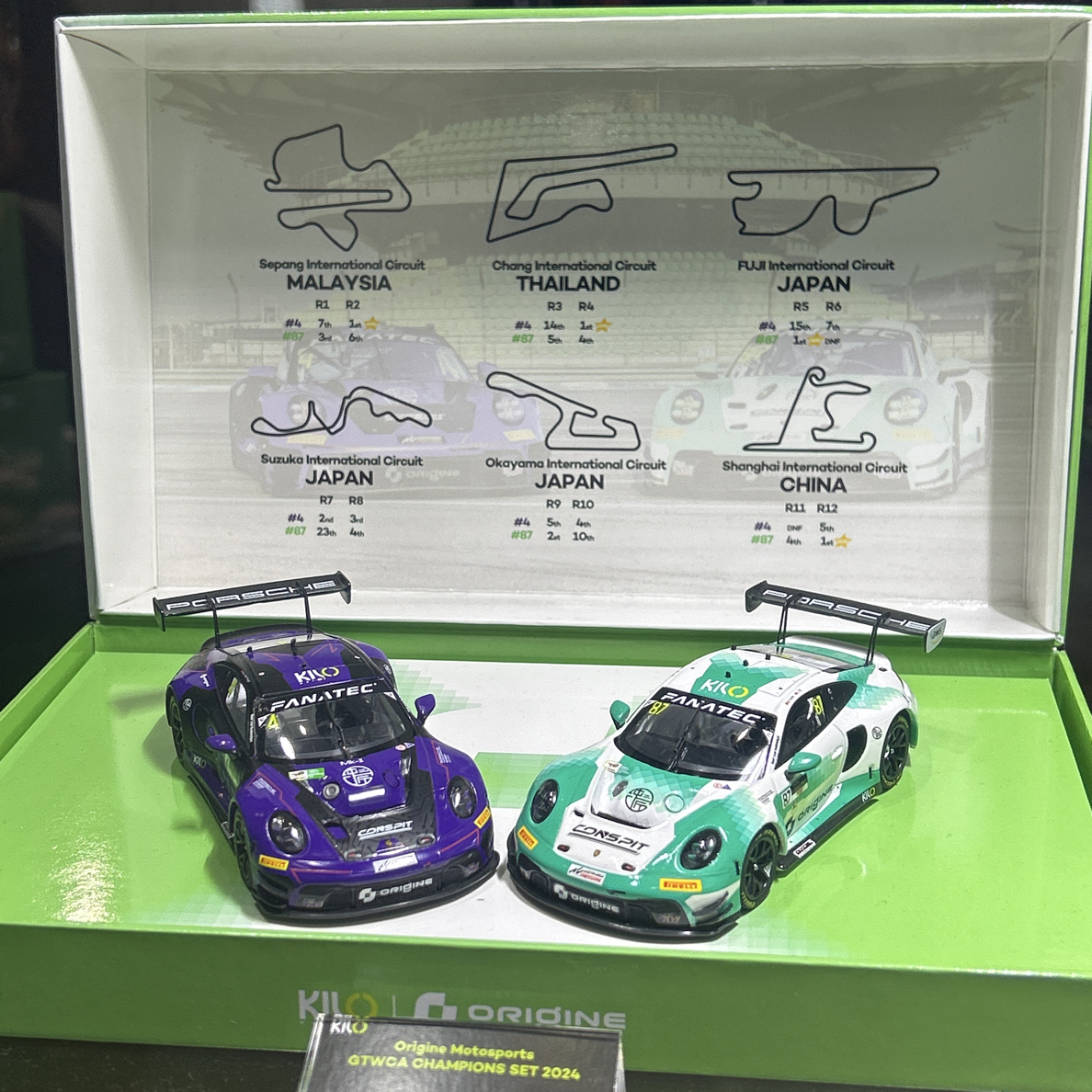 kilo1:43保时捷911GT3飞劲彩色赛车合金汽车模型可收藏