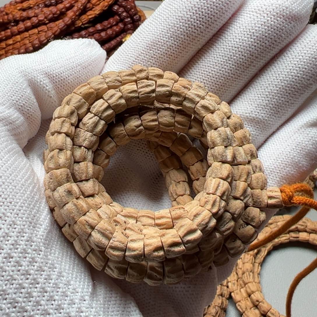 柏香籽/百香籽吊坠