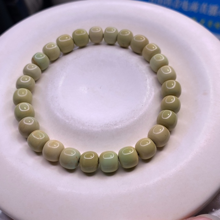 绿松石配饰未镶嵌安*兮