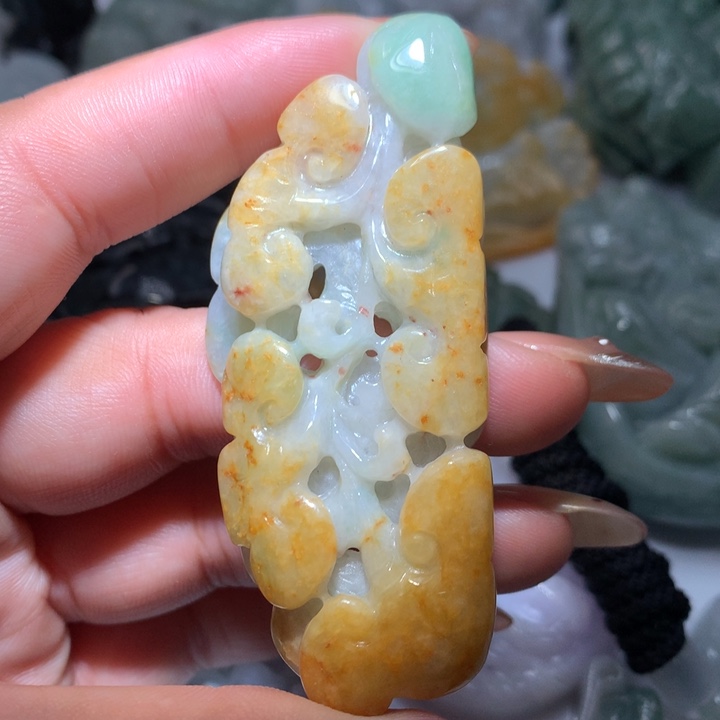 翡翠未镶嵌颈饰保真天然A货翡翠