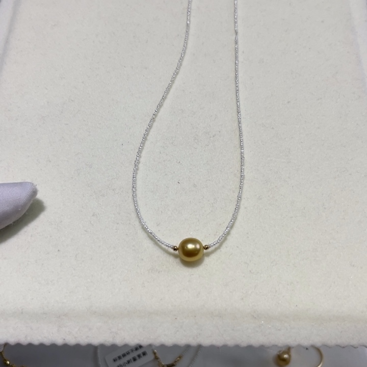 海水珍珠颈饰18K金镶嵌