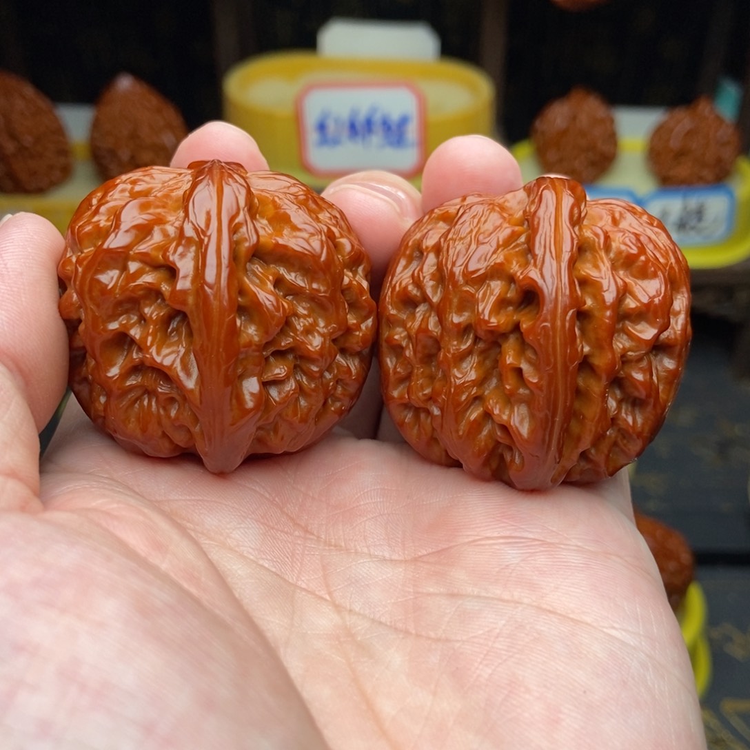 吊坠文玩核桃40红锦鲤