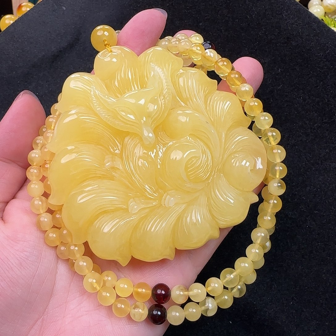 蜜蜡未镶嵌珠宝奇石微粉