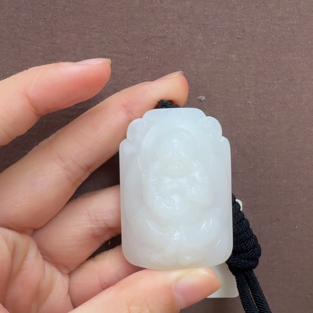 未镶嵌和田玉挂件
