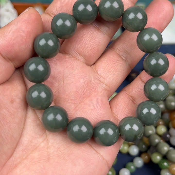 和田玉手链未镶嵌