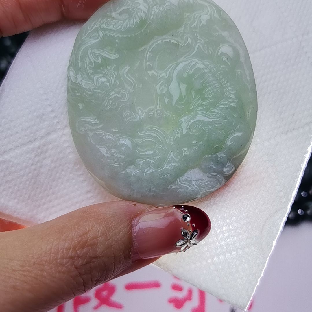 翡翠颈饰未镶嵌天然的A货翡翠多样性发货