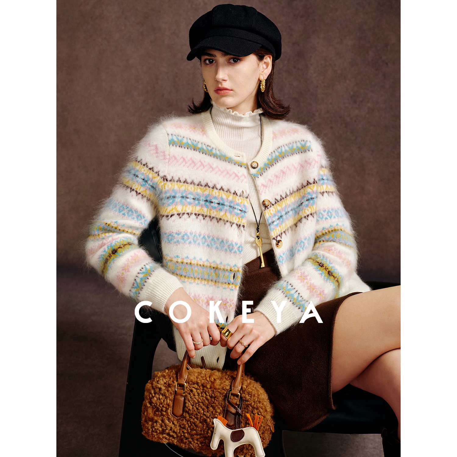 COKEYA/北欧雪境~浮线提花矿泉水拉绒山羊绒经典圆领针织开衫女冬