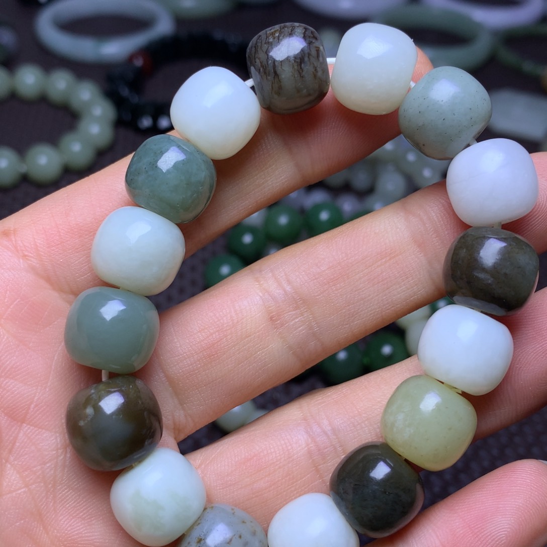 未镶嵌手串和田玉