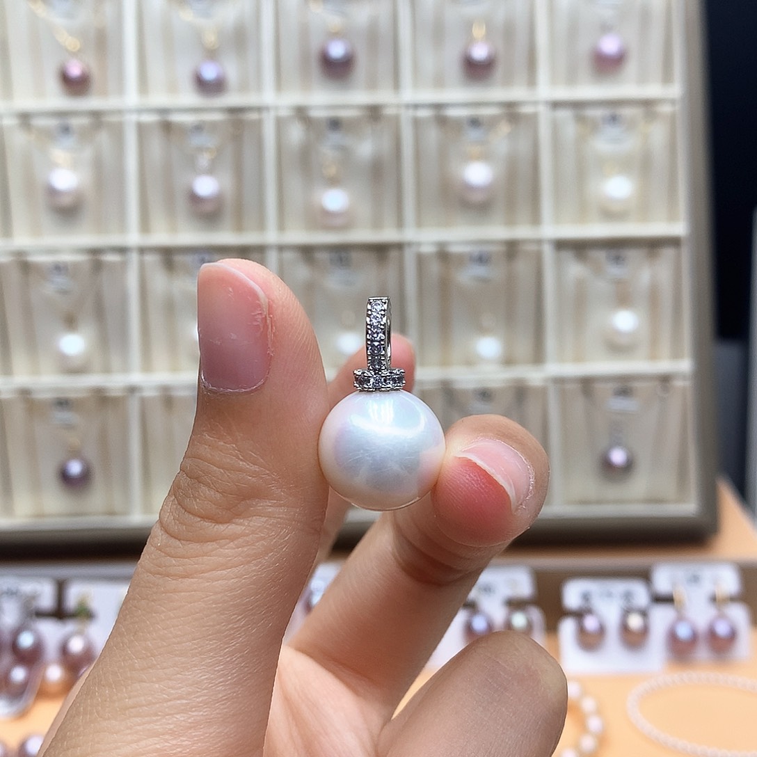 颈饰合金淡水珍珠