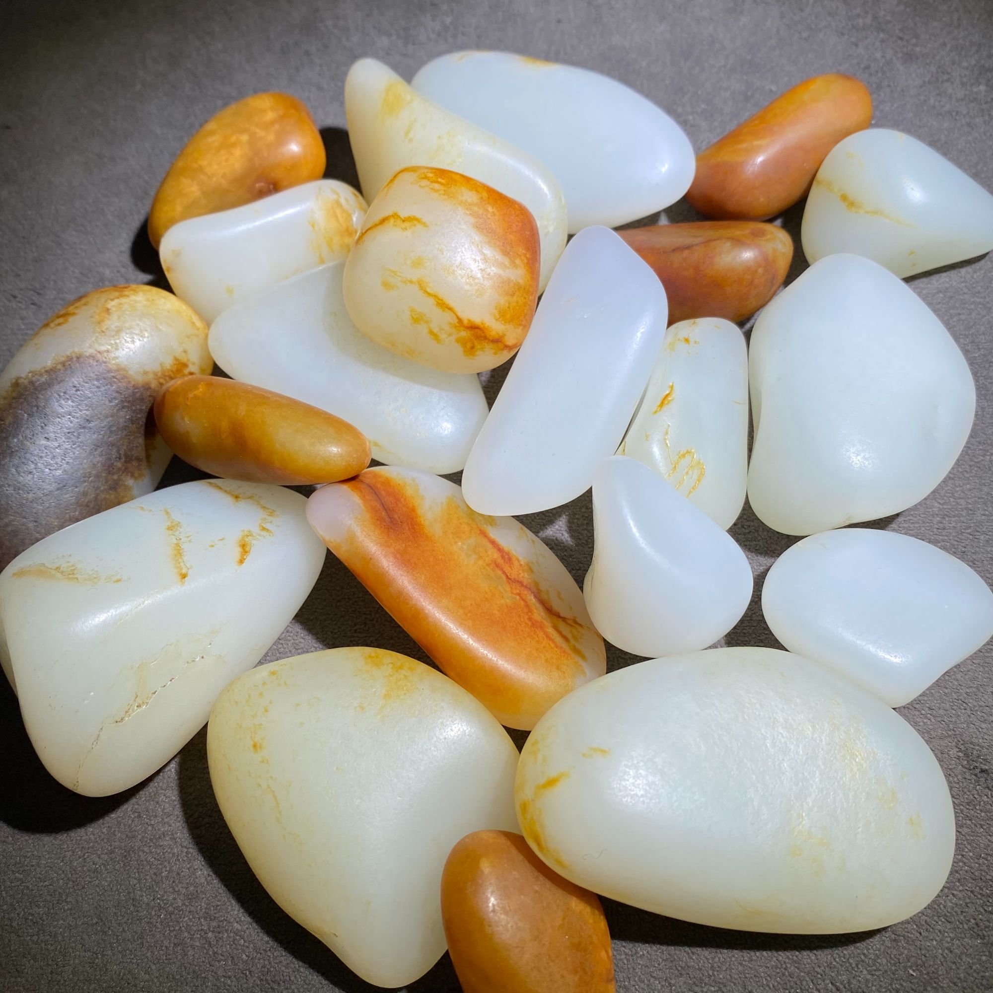 新疆和田玉籽料原石 直播挑选