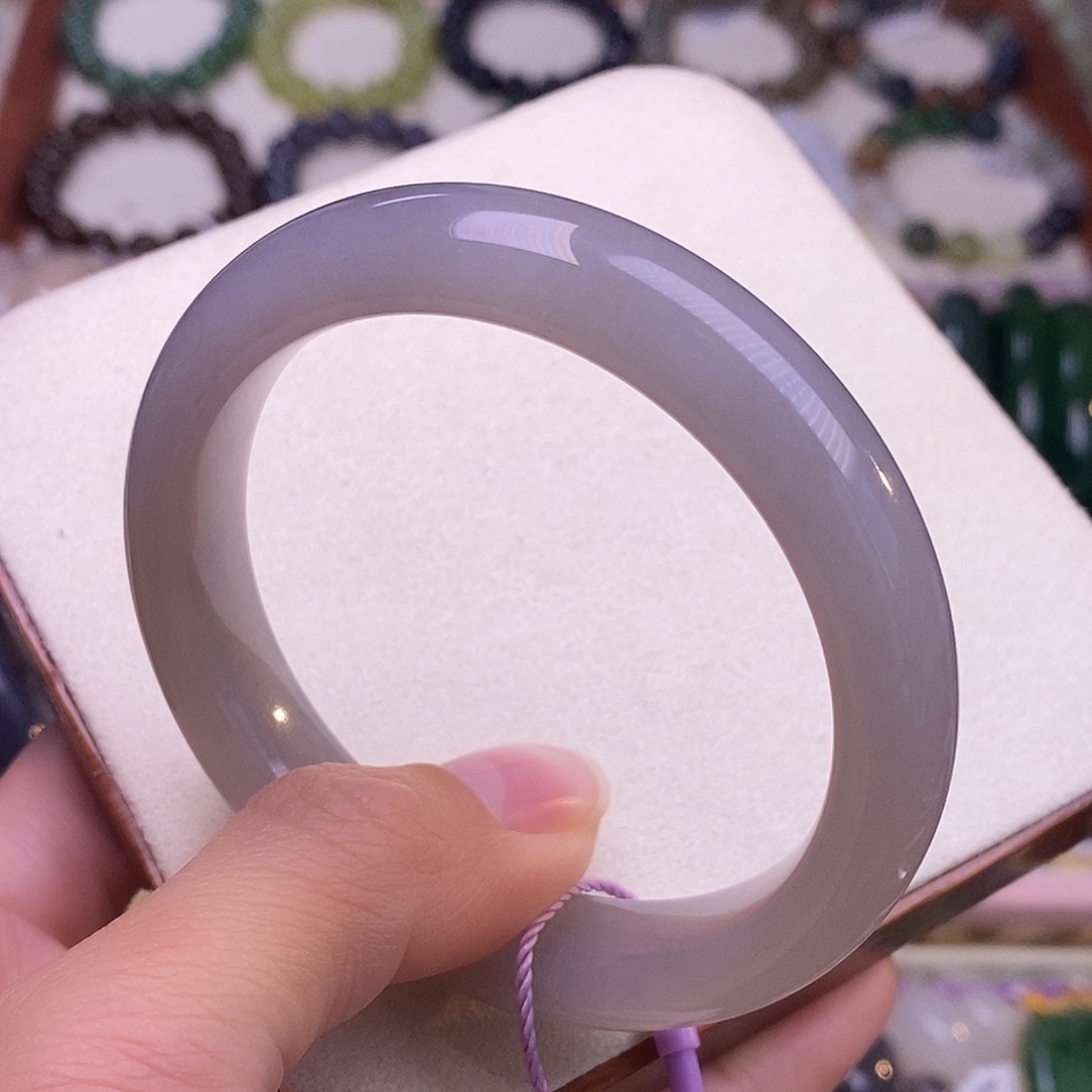 颈饰未镶嵌和田玉孤品56冰烟紫手镯