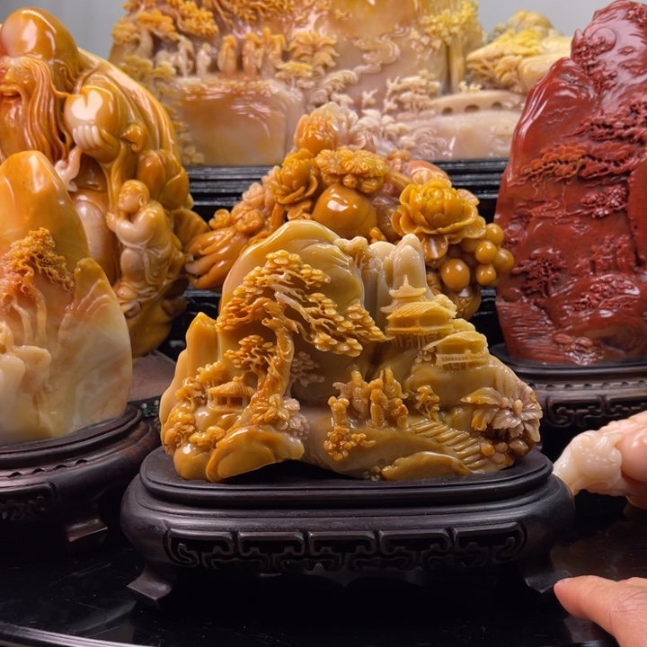 田黄石富春山居图