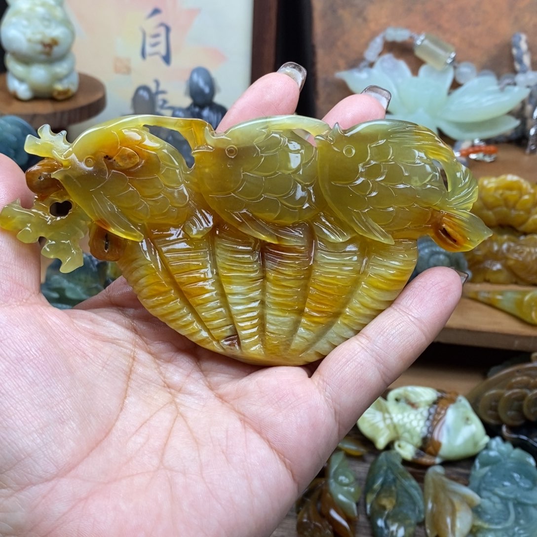 蛇纹石玉未镶嵌吊坠(赠链)