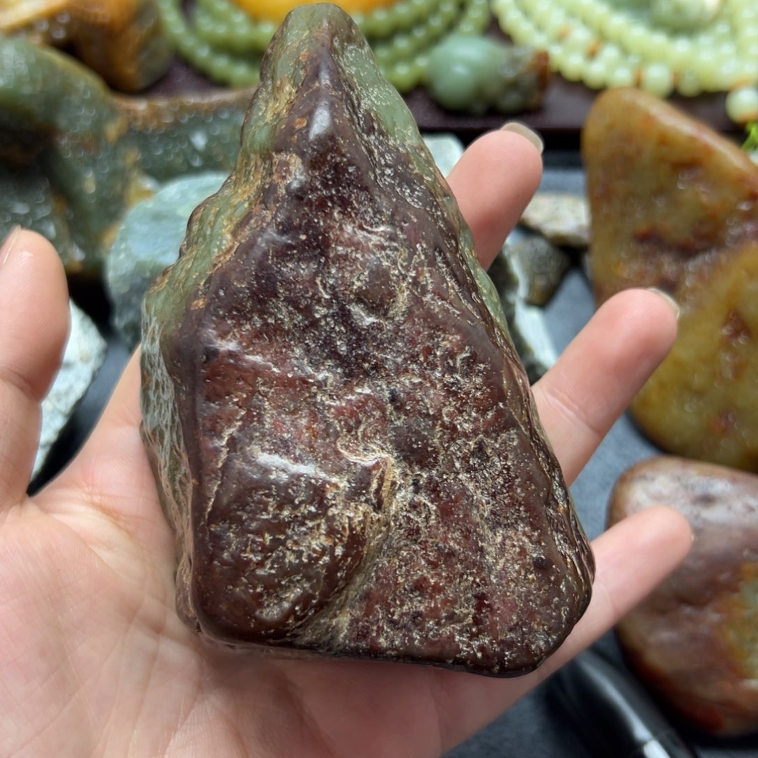 蛐****和田玉未镶嵌珠宝奇石