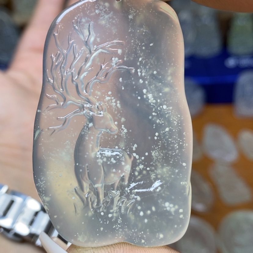 【闪购商品】蛇纹石玉颈饰未镶嵌