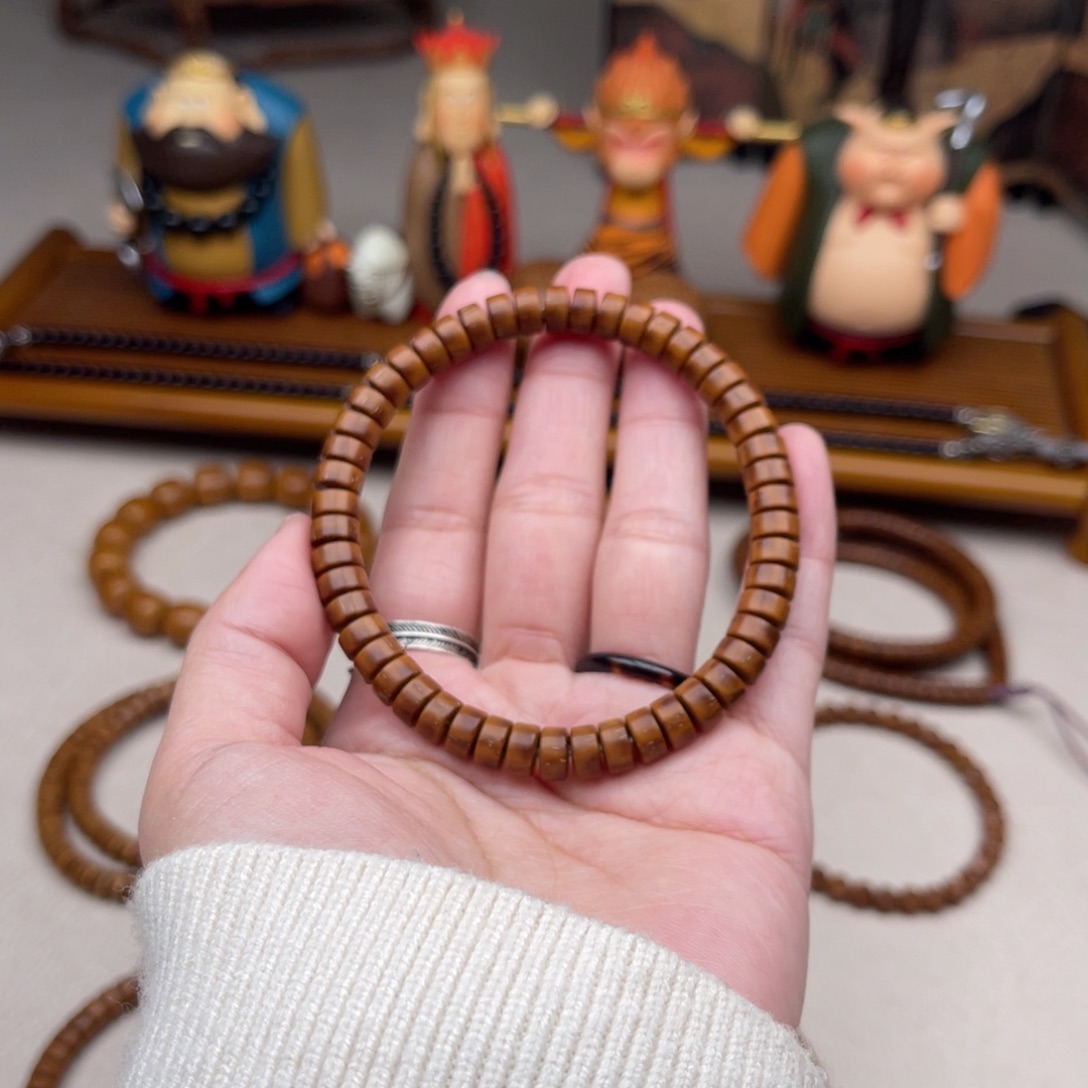 紫金鼠手串74纯肉药片福利