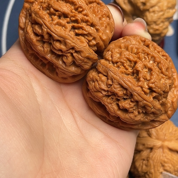 文玩核桃把件粗筋41