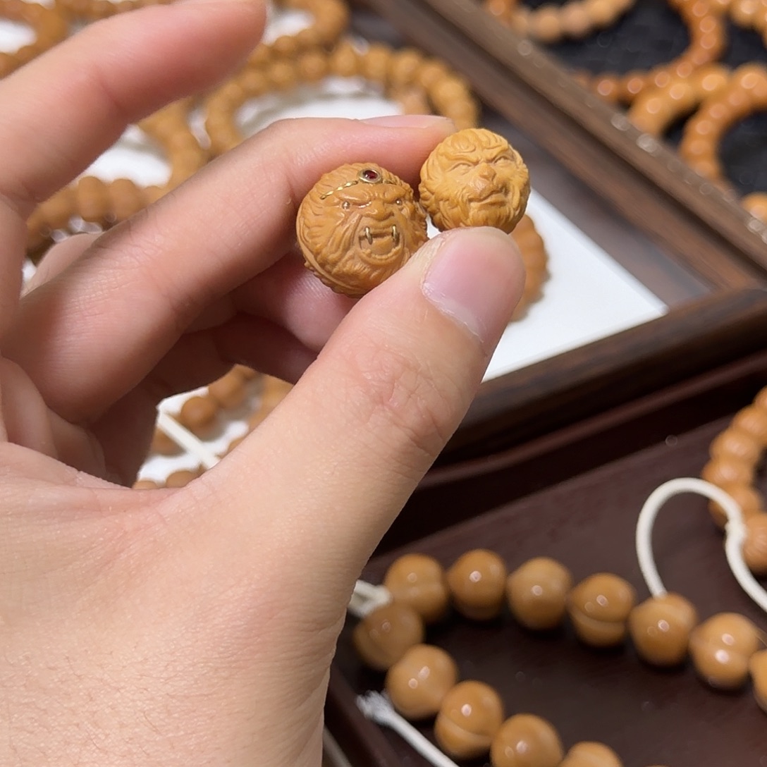 你***条吊坠猴头核桃悟空悟空