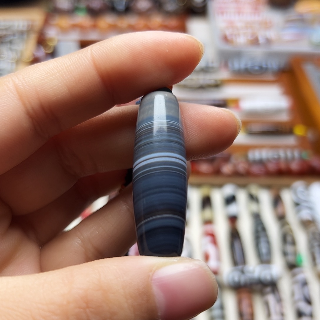 风***堇玛瑙/玉髓未镶嵌颈饰